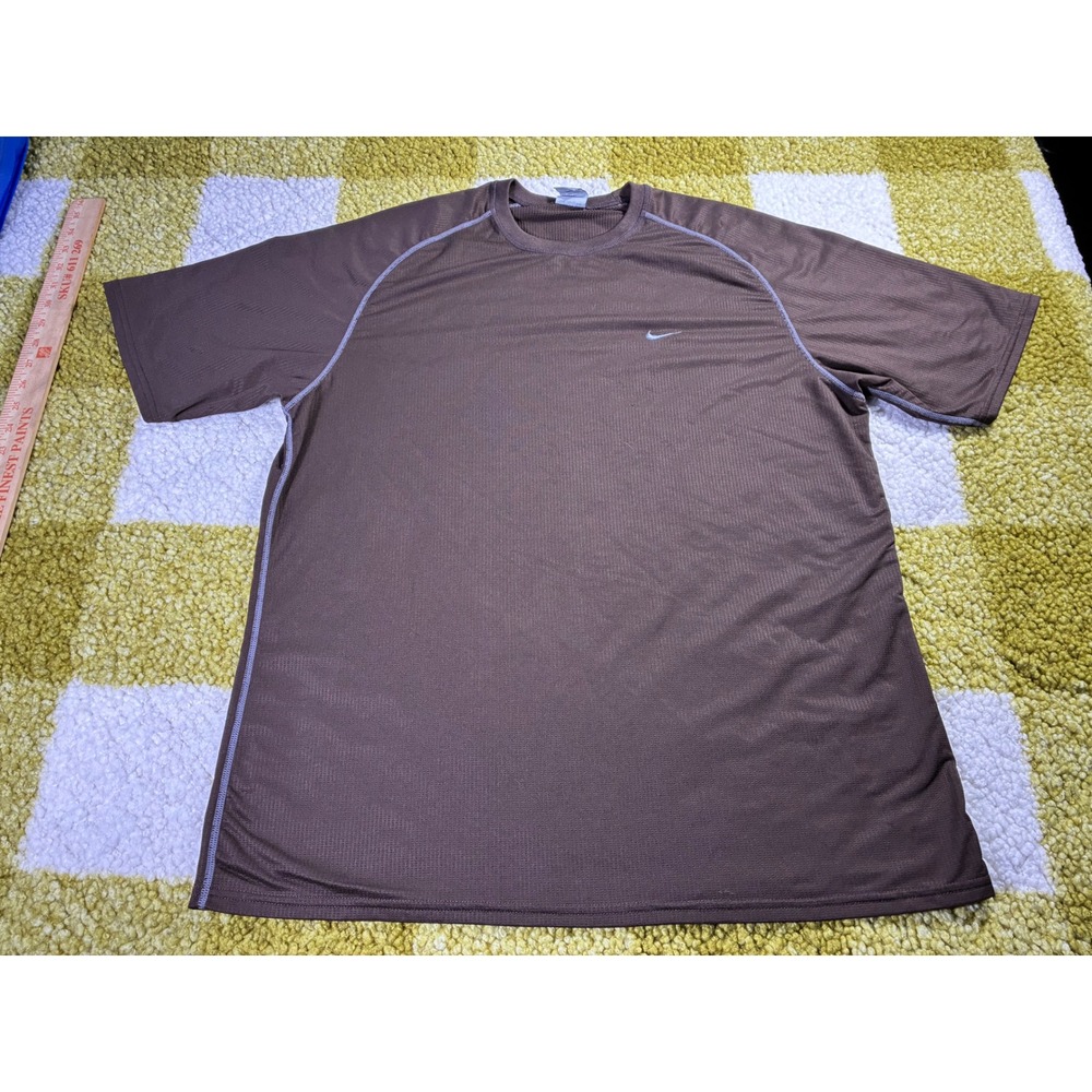 Nike Sphere Dry Mens Large Brown Short Sleeve Athletic Training T-Shirt Swoosh